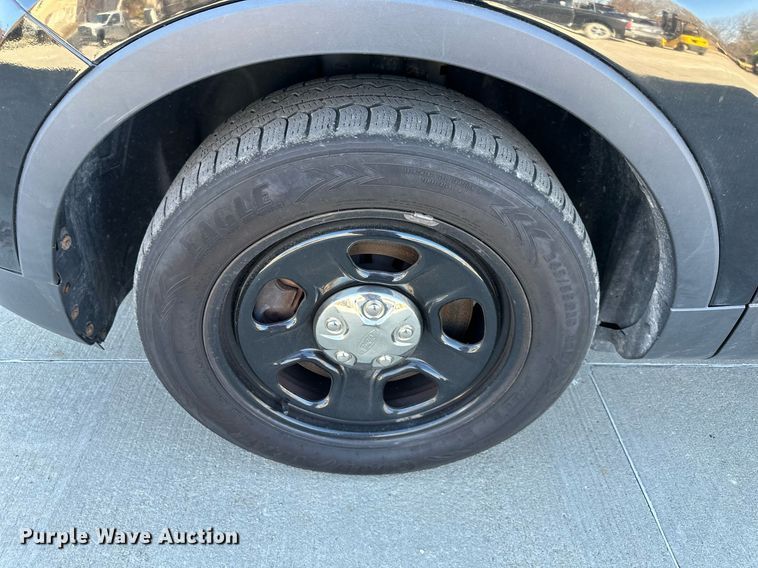 image for item NL9178 2016 Ford Explorer Police Interceptor  SUV