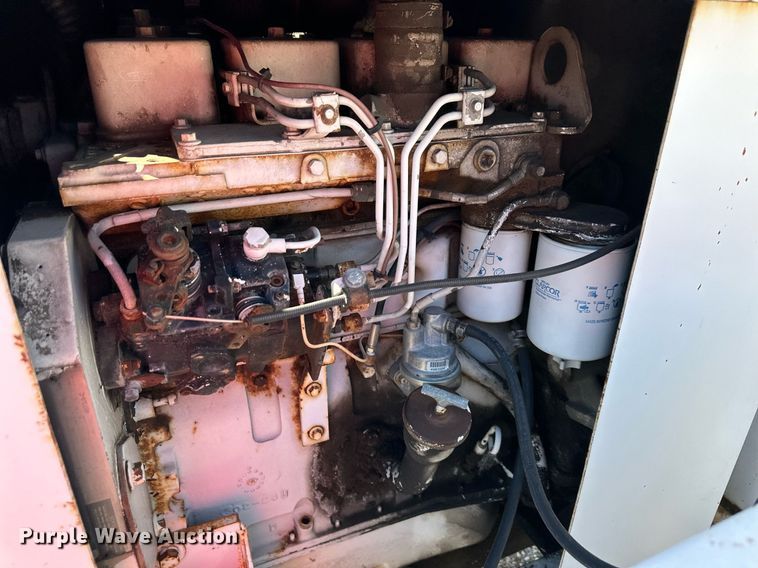 image for item NL9180 1993 Brush Bandit 250  wood chipper