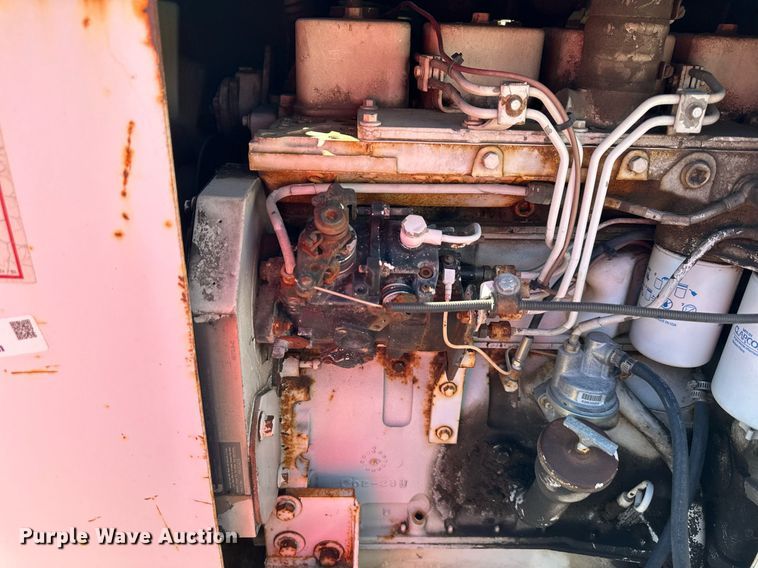 image for item NL9180 1993 Brush Bandit 250  wood chipper