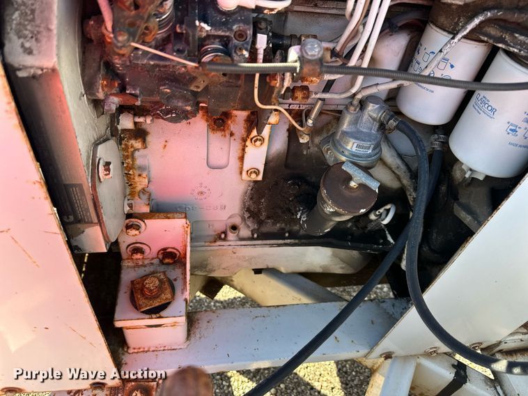 image for item NL9180 1993 Brush Bandit 250  wood chipper