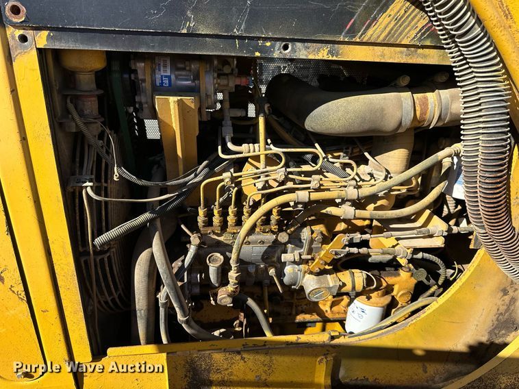 image for item NL9181 2005 Caterpillar 939C  track loader