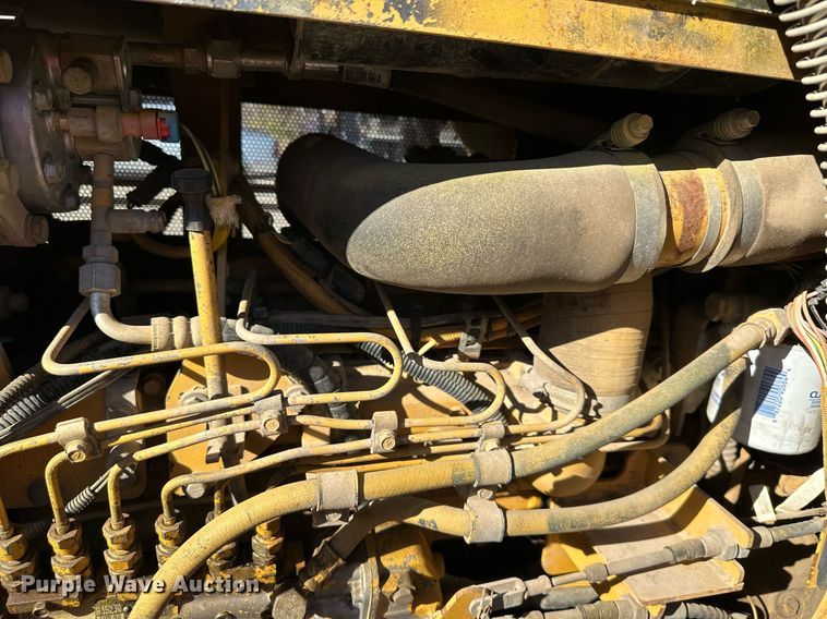 image for item NL9181 2005 Caterpillar 939C  track loader