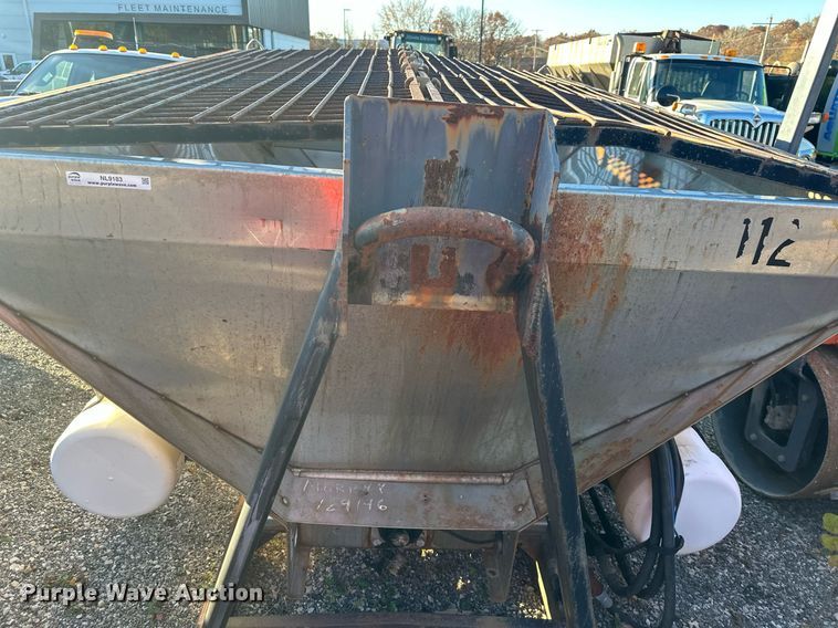 image for item NL9183 Swenson  spreader