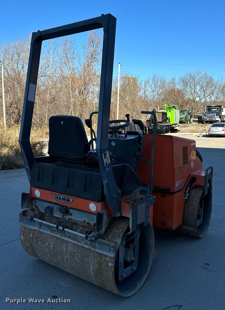 image for item NL9184 Hamm HD12  double drum roller