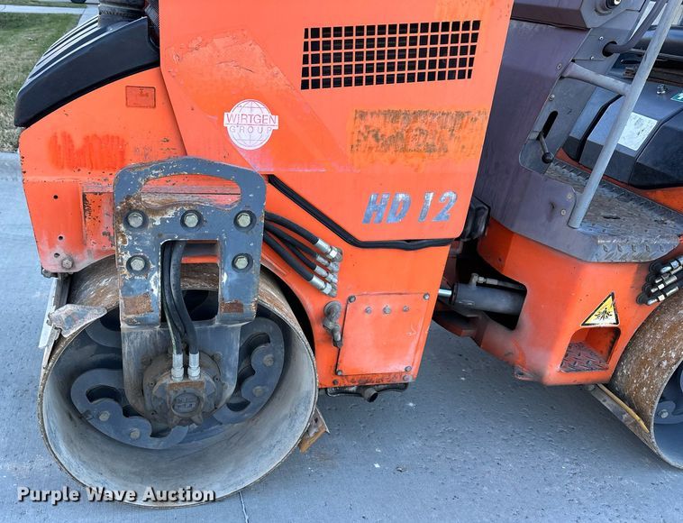 image for item NL9184 Hamm HD12  double drum roller