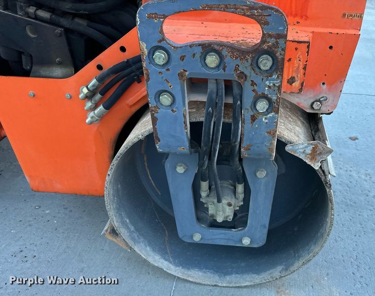 image for item NL9184 Hamm HD12  double drum roller