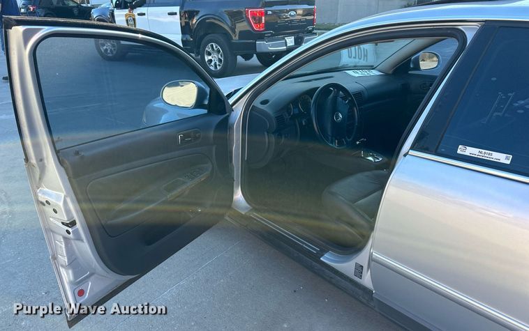 image for item NL9185 2004 Volkswagen Passat