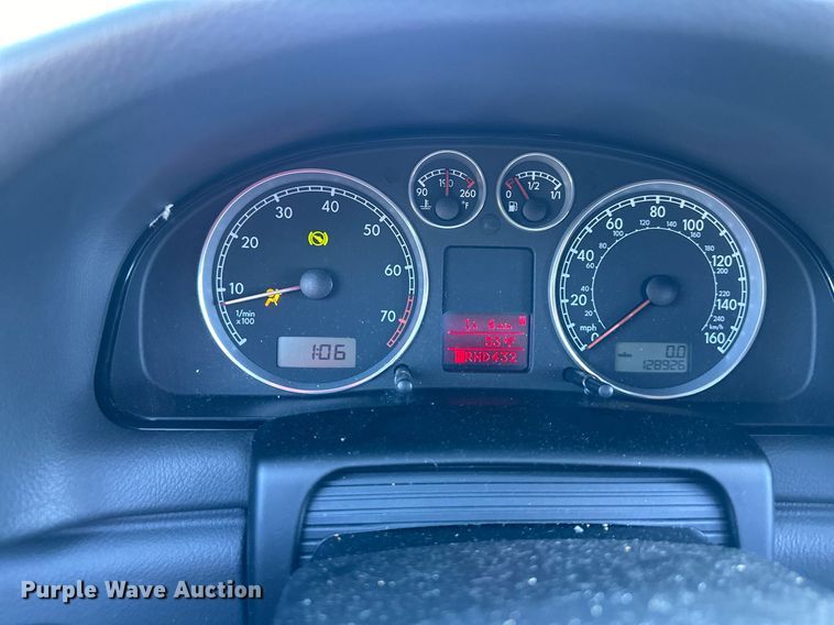 image for item NL9185 2004 Volkswagen Passat