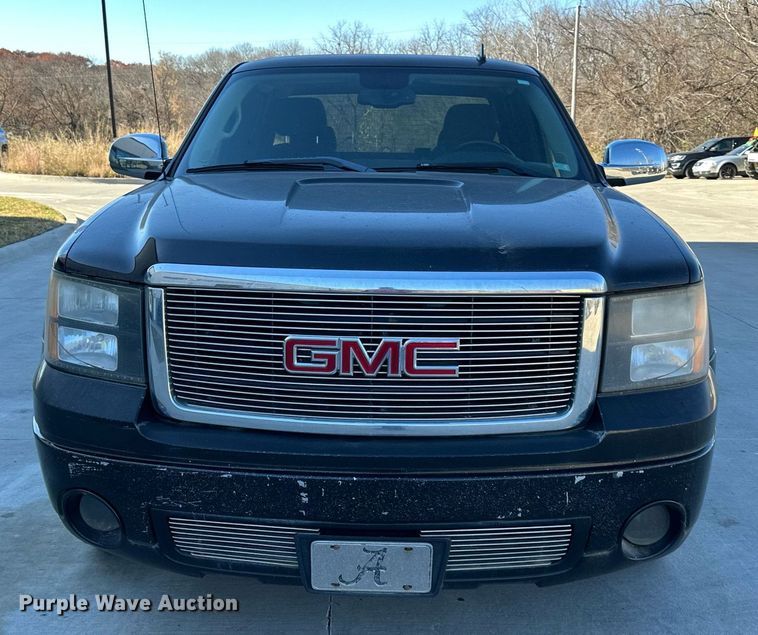 image for item NL9186 2007 GMC Sierra 1500  Ext. Cab pickup truck