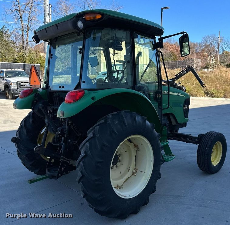 image for item NL9189 2005 John Deere 5225  MFWD tractor