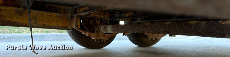 image for item NL9190 2001 Redi Haul  equipment trailer