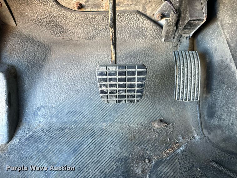 image for item NL9191 2011 International WorkStar  hook lift spreader truck