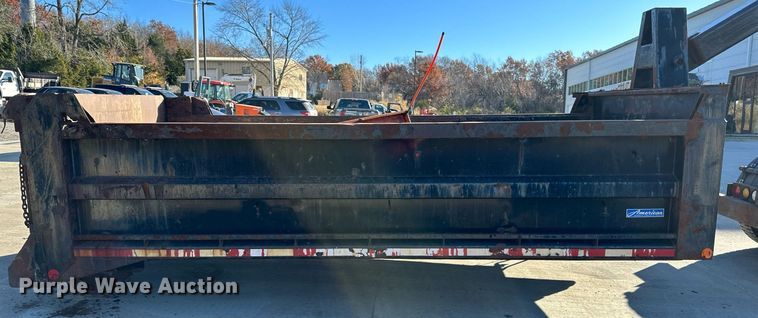 image for item NL9191 2011 International WorkStar  hook lift spreader truck