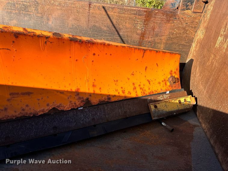 image for item NL9191 2011 International WorkStar  hook lift spreader truck