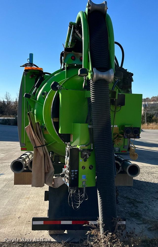 image for item NL9192 Aquatec B6-2E  vacuum excavator