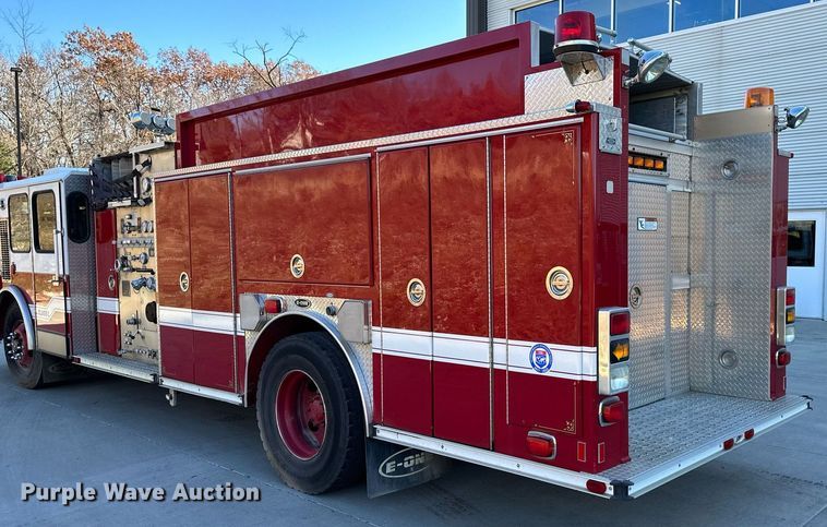 image for item NL9194 1999 E-One  pumper fire truck