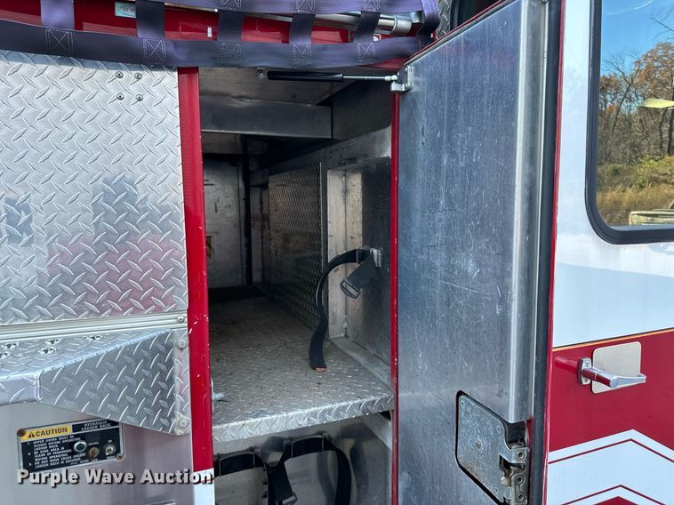 image for item NL9194 1999 E-One  pumper fire truck