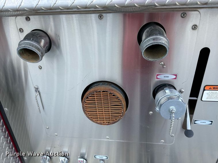 image for item NL9194 1999 E-One  pumper fire truck