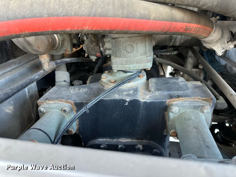 image for item NL9194 1999 E-One  pumper fire truck