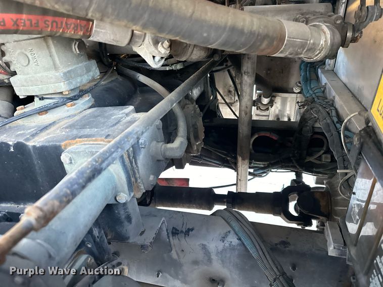 image for item NL9194 1999 E-One  pumper fire truck