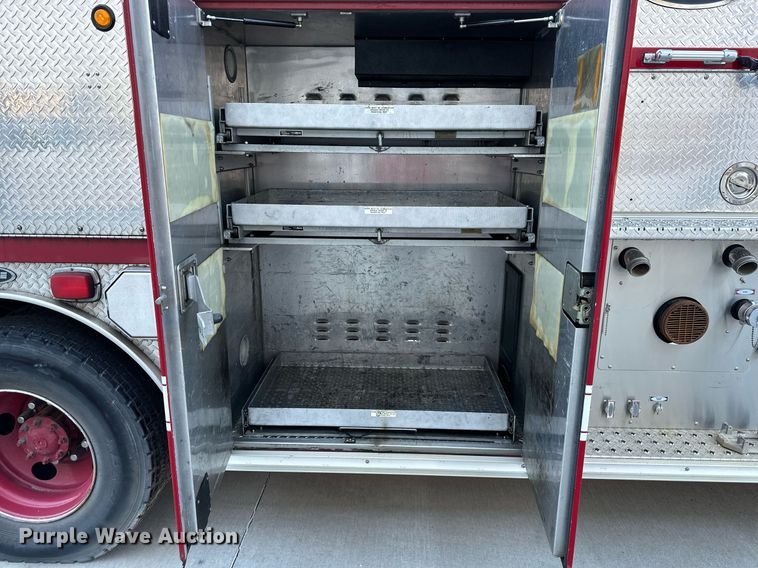 image for item NL9194 1999 E-One  pumper fire truck