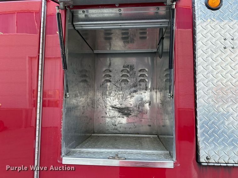 image for item NL9194 1999 E-One  pumper fire truck