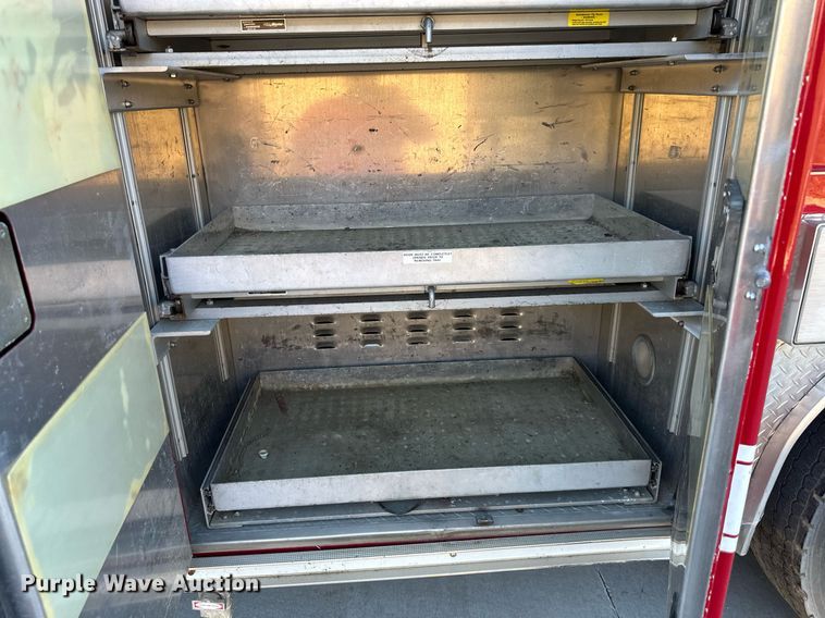 image for item NL9194 1999 E-One  pumper fire truck