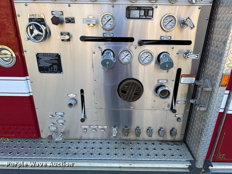 image for item NL9194 1999 E-One  pumper fire truck