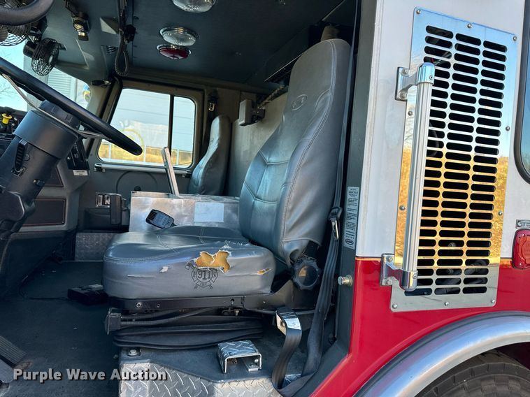 image for item NL9194 1999 E-One  pumper fire truck