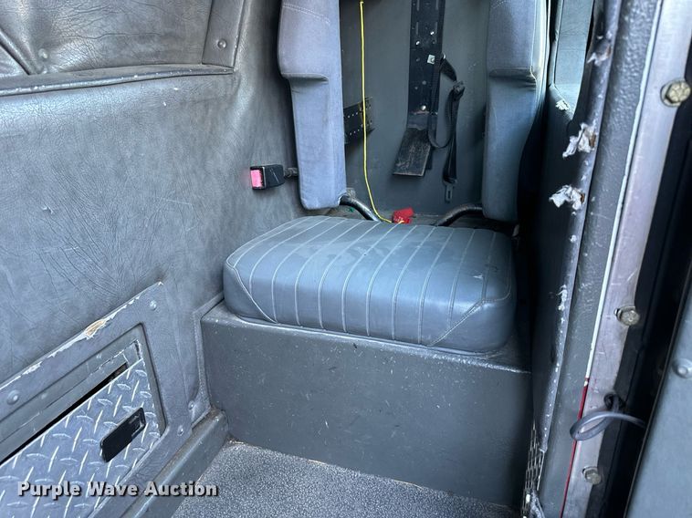 image for item NL9194 1999 E-One  pumper fire truck