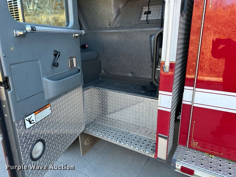 image for item NL9194 1999 E-One  pumper fire truck