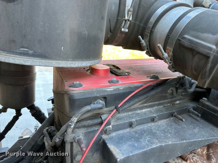 image for item NL9194 1999 E-One  pumper fire truck