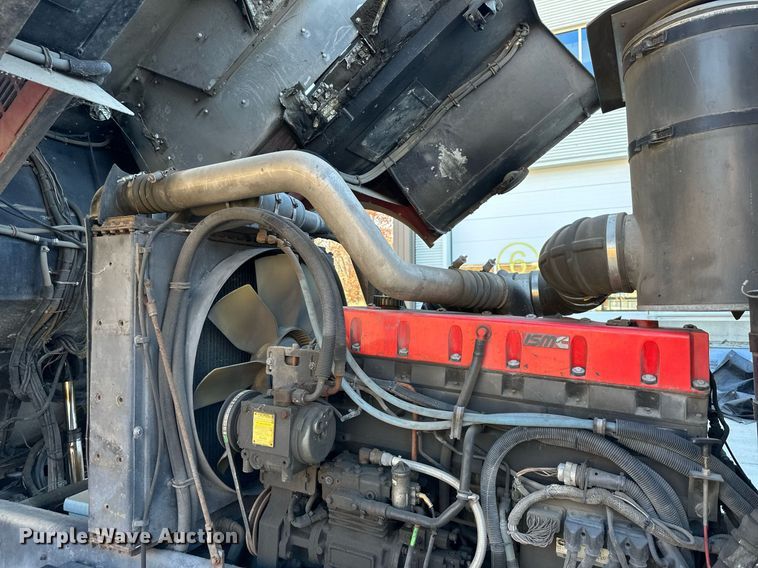 image for item NL9194 1999 E-One  pumper fire truck