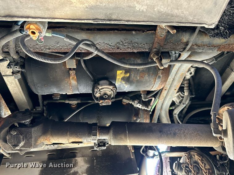 image for item NL9194 1999 E-One  pumper fire truck