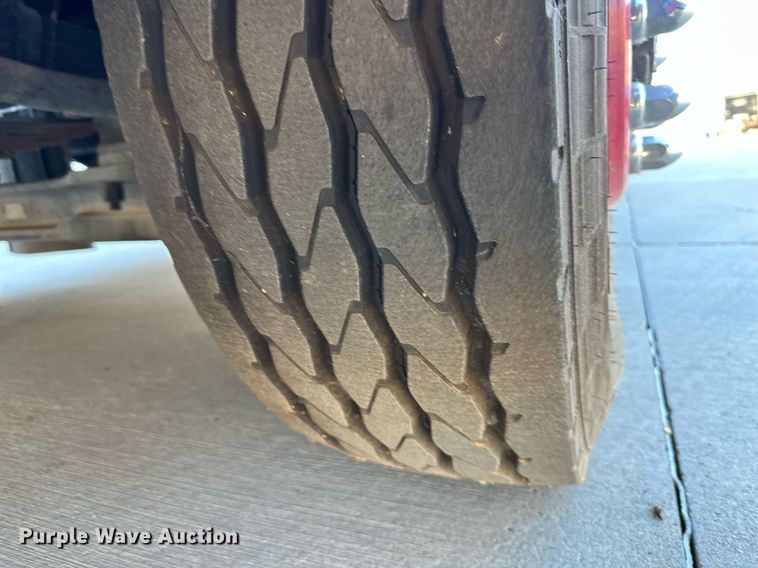 image for item NL9194 1999 E-One  pumper fire truck