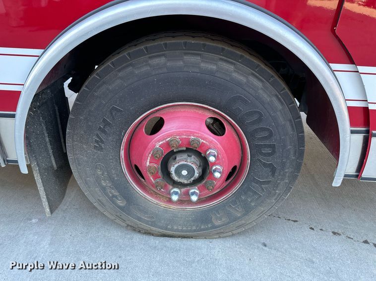 image for item NL9194 1999 E-One  pumper fire truck