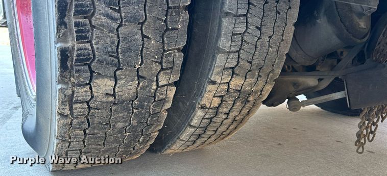 image for item NL9194 1999 E-One  pumper fire truck