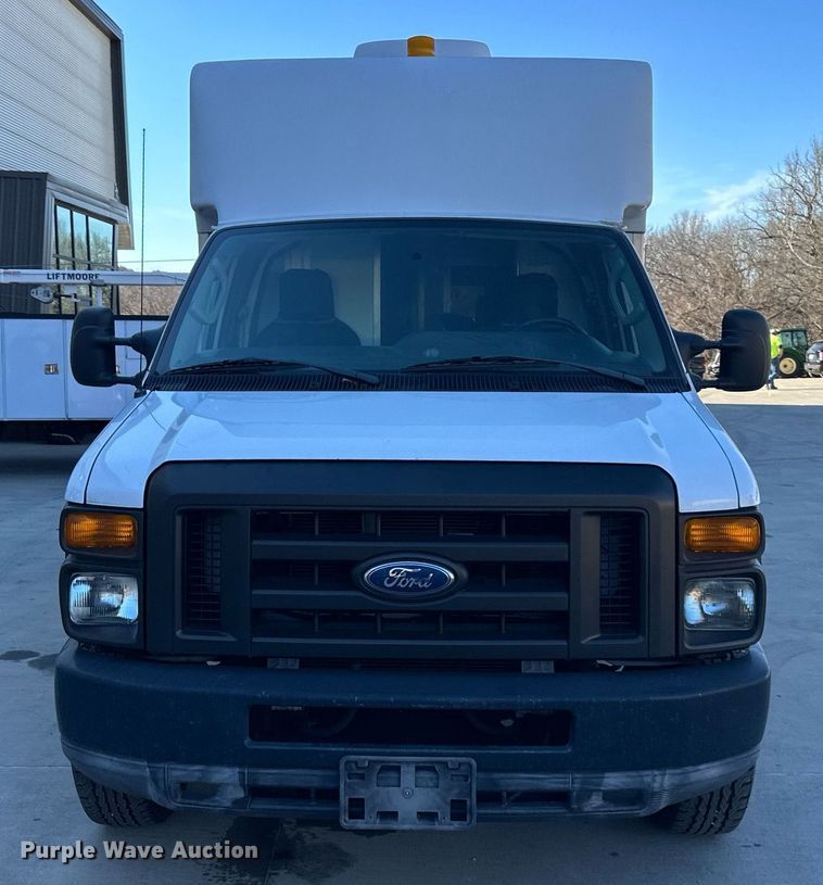 image for item NL9195 2011 Ford E350 Super Duty  sewer inspection van