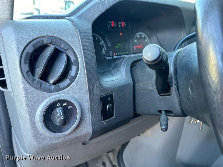 image for item NL9195 2011 Ford E350 Super Duty  sewer inspection van