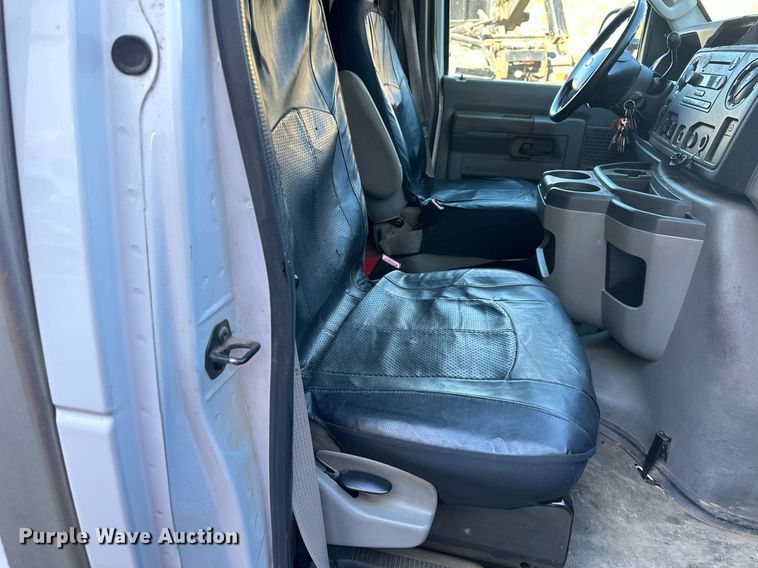 image for item NL9195 2011 Ford E350 Super Duty  sewer inspection van