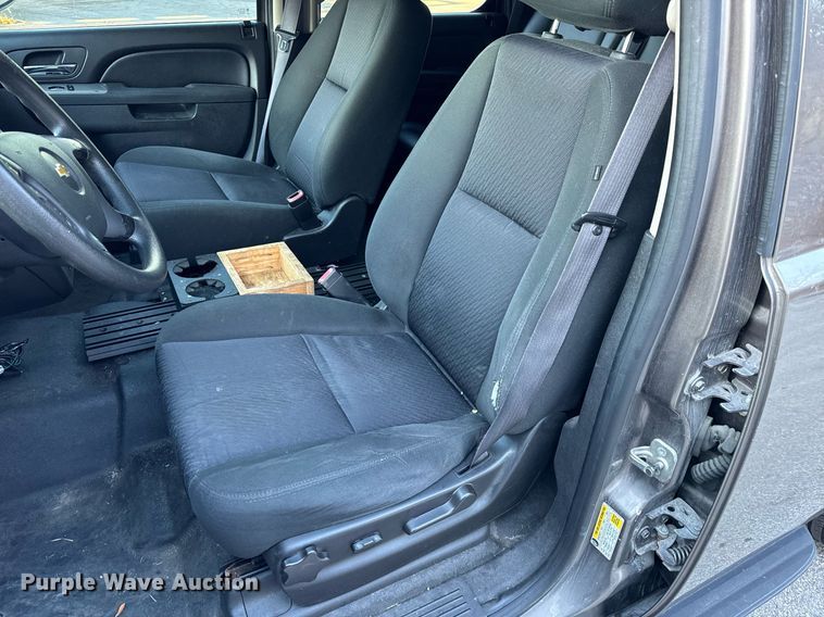 image for item NM9027 2011 Chevrolet Tahoe Police  SUV