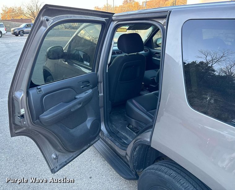 image for item NM9027 2011 Chevrolet Tahoe Police  SUV