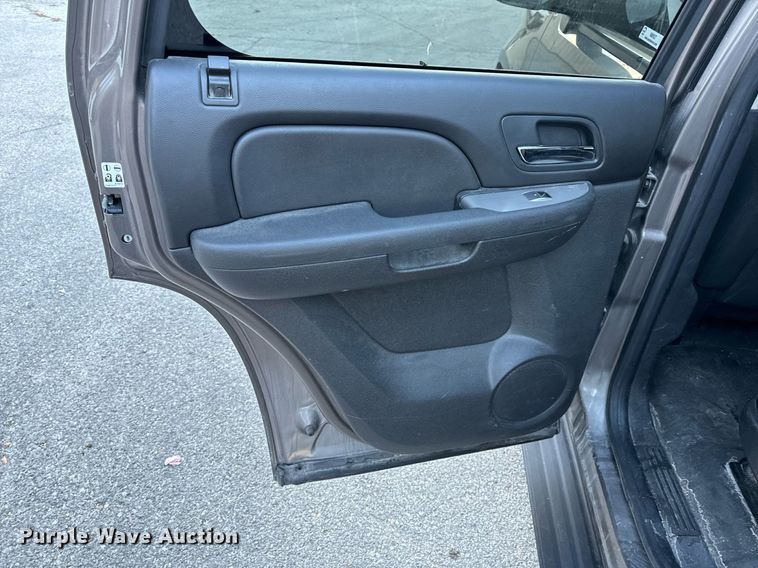 image for item NM9027 2011 Chevrolet Tahoe Police  SUV