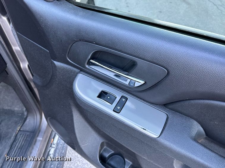 image for item NM9027 2011 Chevrolet Tahoe Police  SUV