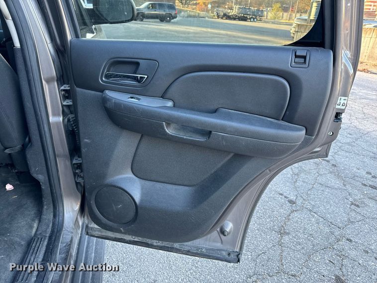 image for item NM9027 2011 Chevrolet Tahoe Police  SUV