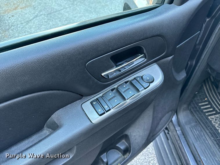 image for item NM9028 2011 Chevrolet Tahoe Police  SUV