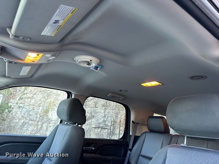 image for item NM9028 2011 Chevrolet Tahoe Police  SUV