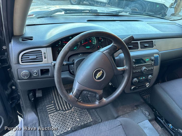 image for item NM9028 2011 Chevrolet Tahoe Police  SUV