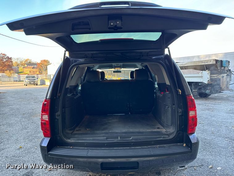 image for item NM9028 2011 Chevrolet Tahoe Police  SUV