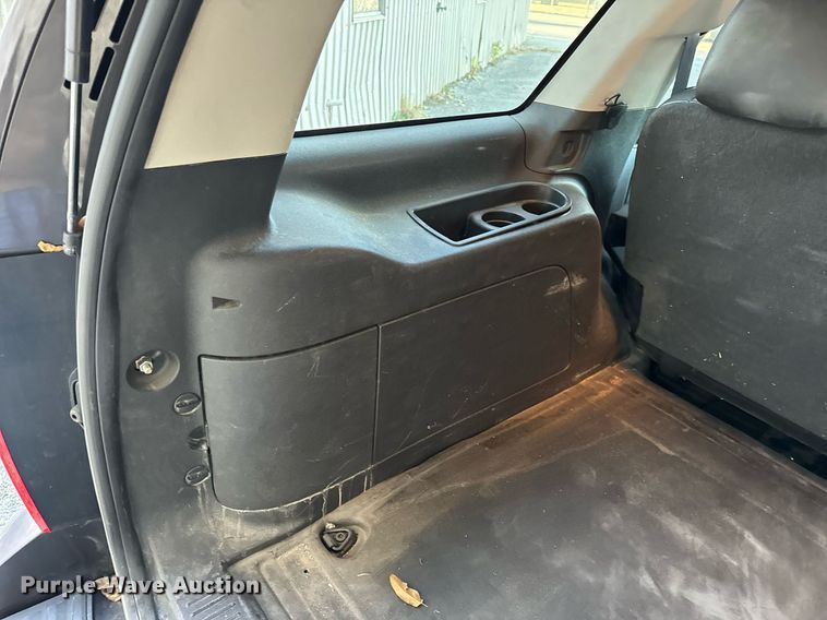 image for item NM9028 2011 Chevrolet Tahoe Police  SUV